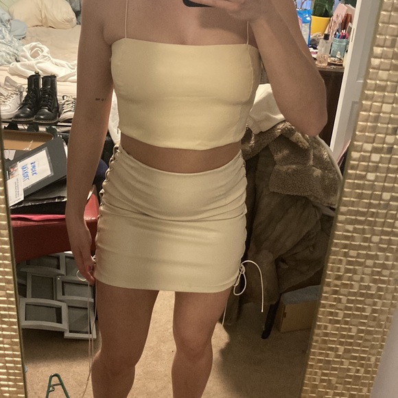 2/$15 NWT PrettyLittleThing Stone Leather Lace Up Mini Skirt - Picture 4 of 13